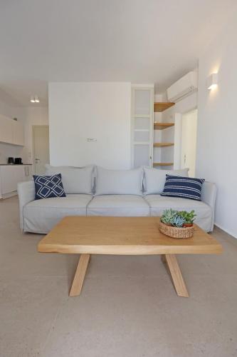 Delfini Suites, Ano Syros (foto 10)