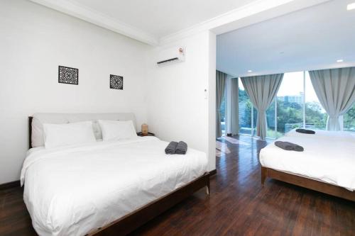 Tanjung Bungah 5BR Villa w pool 20pax