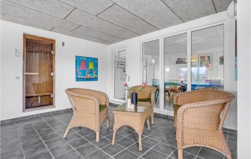 Swimming pool, Amazing Home In Glesborg With Sauna in Glesborg