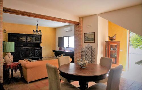 Four-Bedroom Holiday Home in Chiaramonte Gulfi - main image