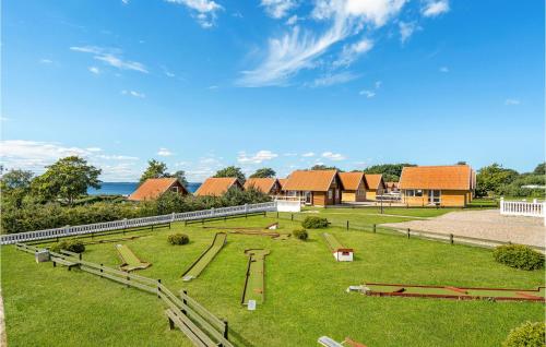 ملعب جولف (ضمن العقار), 2 Bedroom Beautiful Home In Tranekær in Helletofte