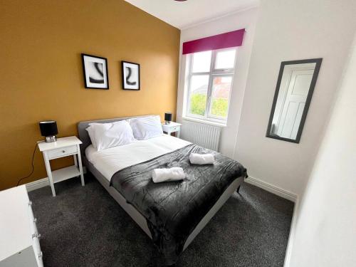 Large 3 Bedroom Flat