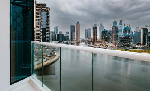 ALiving-Luxury 2BR DAMAC Maison Prive A, Business Bay- 1110, Dubái (foto 4)