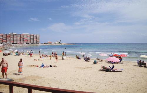 Apartment Torrevieja 39 - image 2