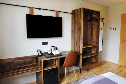 Fosshotel Hellnar - image 4