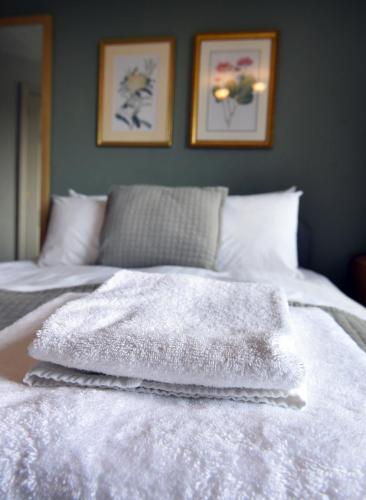 Double room, private bathroom