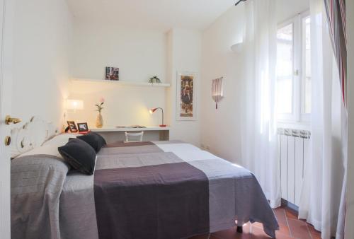 Apartments Florence - Sant'Orsola with view on the Market - image 5