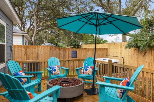 Blue Hour Fun Coastal Escape with Game Room in St. Augustine, USA