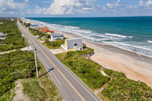 Blue Hour Fun Coastal Escape with Game Room in St. Augustine, USA