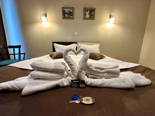 1 queen bed