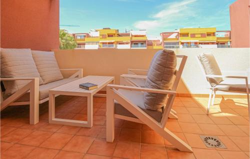  Awesome Apartment In Orihuela With Kitchen in Playa Flamenca