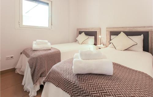 Two-Bedroom Apartment in Orihuela - image 13