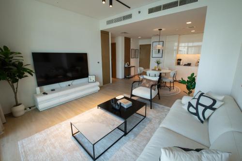 The Palace 405 I Luxury 2BD I Dubai Creek Harbour, Dubái (foto 3)