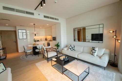 The Palace 405 I Luxury 2BD I Dubai Creek Harbour, Dubái (foto 5)