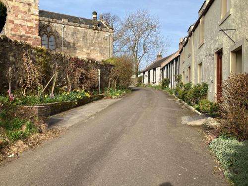 Kirkside Cottage Kirkside Cottage