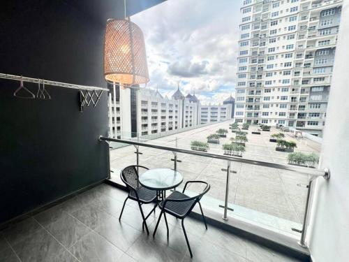 SB 1-10Pax Sky Pod Puchong 2Room IOI Mall LRT WiFi