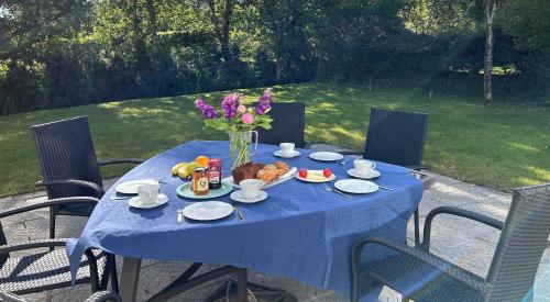 Balcony/terrace, Kenmare Deer Park Lodge in Knockduragh