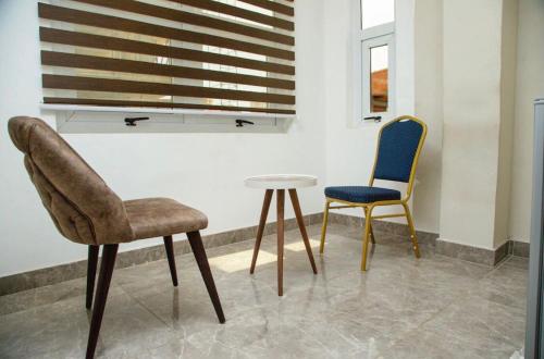 Ark Hotel Apartments - Tap to explore photos