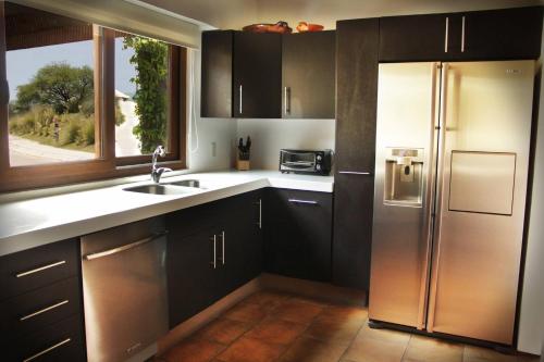 Serene Oasis in San Miguel de Allende 6-Bedroom Villa with Hot Tub in Mexiquito