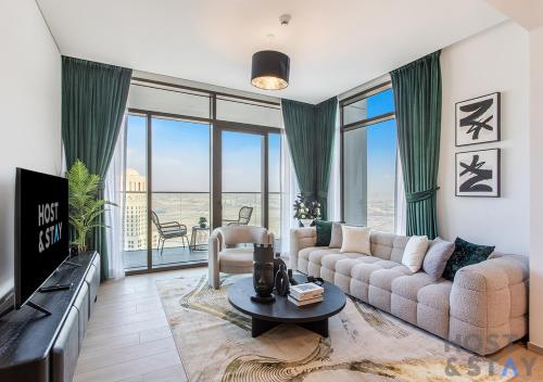 2-BR Getaway at Palace Residences, Dubai Creek, Dubai