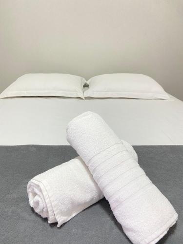 1 double bed