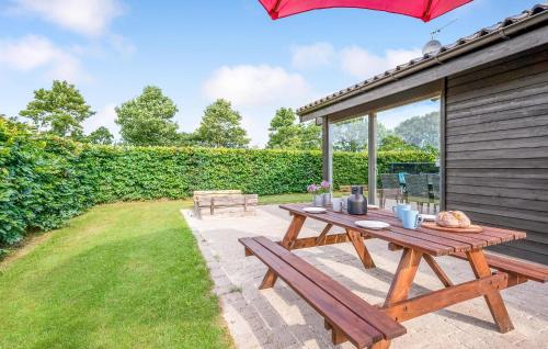 Exterior view, Three-Bedroom Holiday Home With A Fireplace In Ejstrupholm in Give