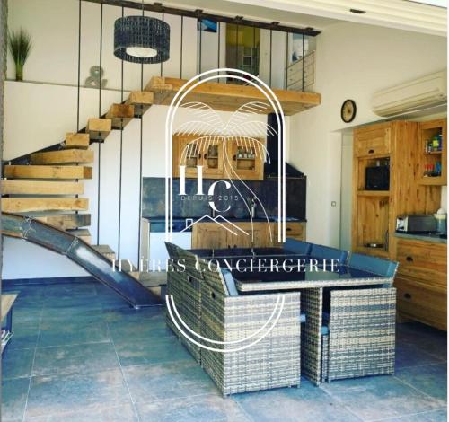 Four-Bedroom Holiday Home image 3