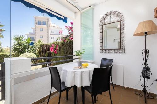Studio with private parking & walk to beach RDR404, Marbella (zdjęcie 9)