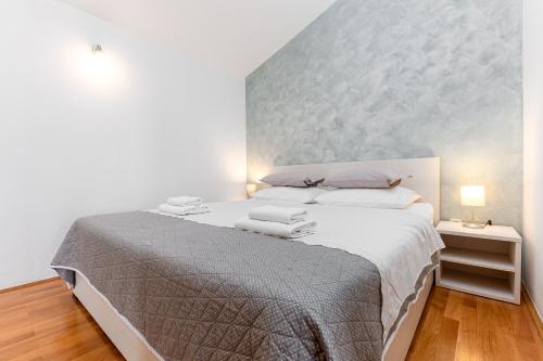 Apartments Gisela - image 7