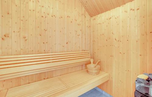 Activitats, Three-Bedroom Holiday Home In Ulfborg in Thorsminde