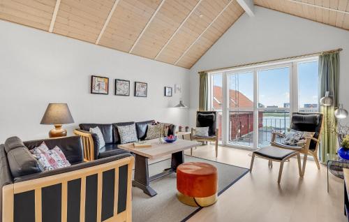 Three-Bedroom Holiday Home In Ulfborg in Thorsminde