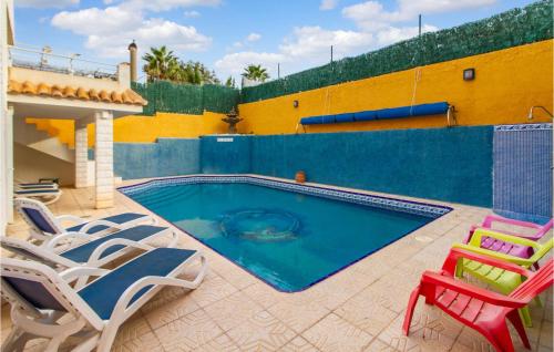 Six-Bedroom Holiday Home in Santa Pola - image 10