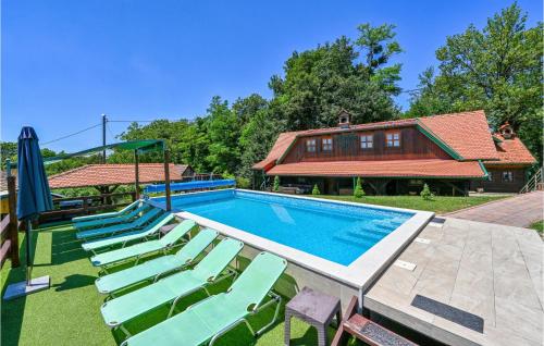 Nice Home In Klanjec With Sauna