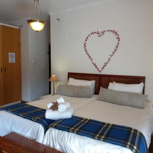 Autumn Breeze Manor Guest House