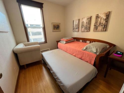 196 Stylish-Centrally Located-Home Away From Home in Fargo, USA