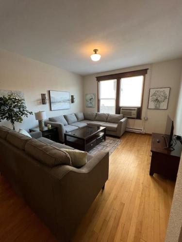 196 Stylish-Centrally Located-Home Away From Home in Fargo, USA