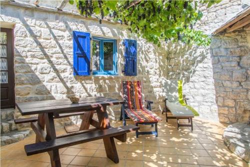 Gites de france "le chene" gîte à louer Prades