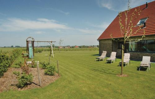 Holiday Home Poperinge with Sauna I - image 10