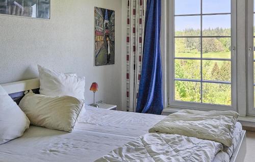 Two-Bedroom Holiday Home image 6