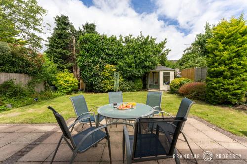 Bracken Bliss by Grandeur Property in 費恩丹