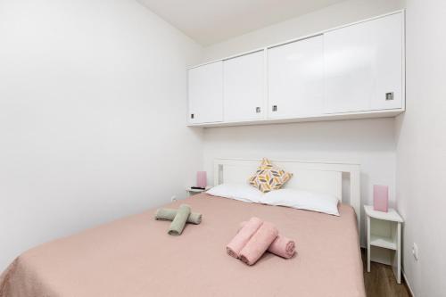 Apartment with Terrace image 3