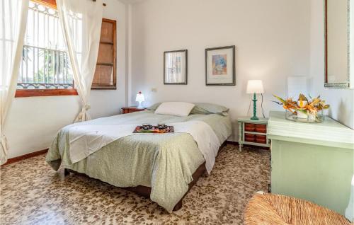 Four-Bedroom Holiday Home image 7