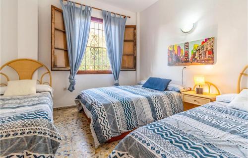 Four-Bedroom Holiday Home image 4
