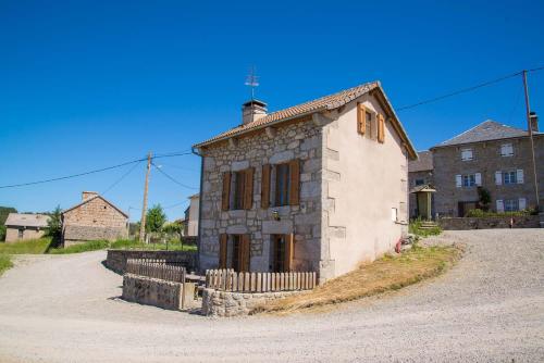 Gîte Gîtes de France 3/4 personnes à Ferluguet (Gite Gites de France 3/4 personnes a Ferluguet) in 馬爾熱里德地區聖德尼