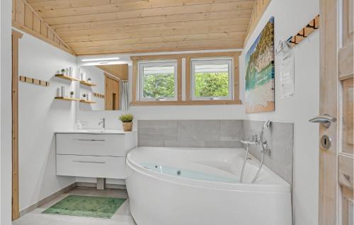 Kitchen, Holiday Home Jægerens Vej in Blokhus