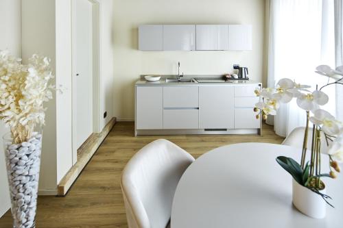 SARPI Apartment & Suite 3