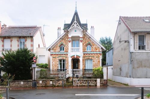 Moreels - Sublime Maison Art Déco 8 pers gîte à louer Enghien-les-Bains