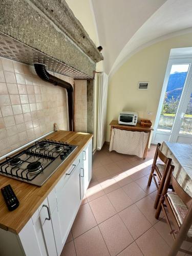 virtuve, Casa Iolanda in Bognanco