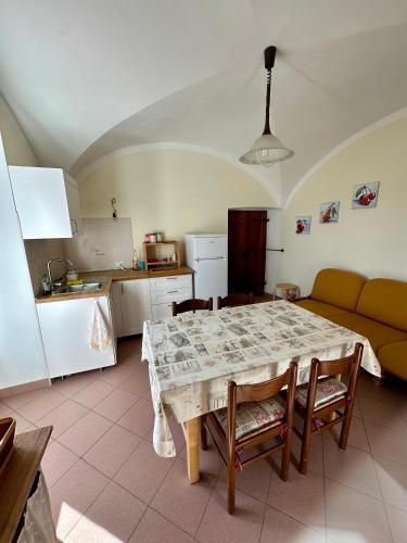 virtuve, Casa Iolanda in Bognanco