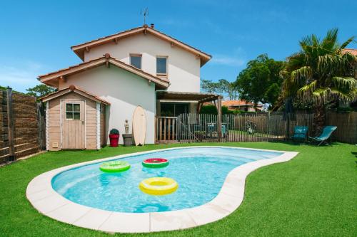 VILLA CASA KOKO 10 PERS piscine chauffée, pétanque, ping pong VIEUX-BOUCAU VILLA CASA KOKO 10 PERS piscine chauffée, pétanque, ping pong VIEUX-BOUCAU